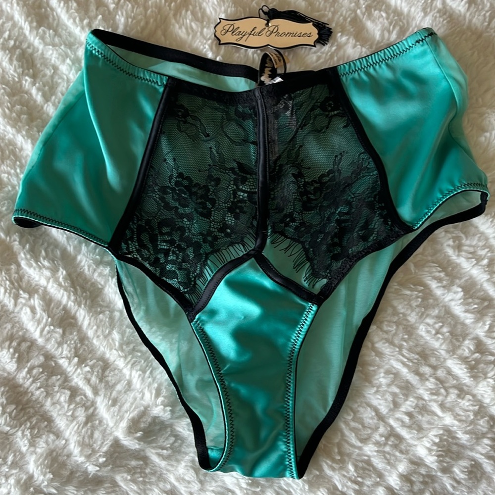 Playful promises Betty Paige collection high waisted panties